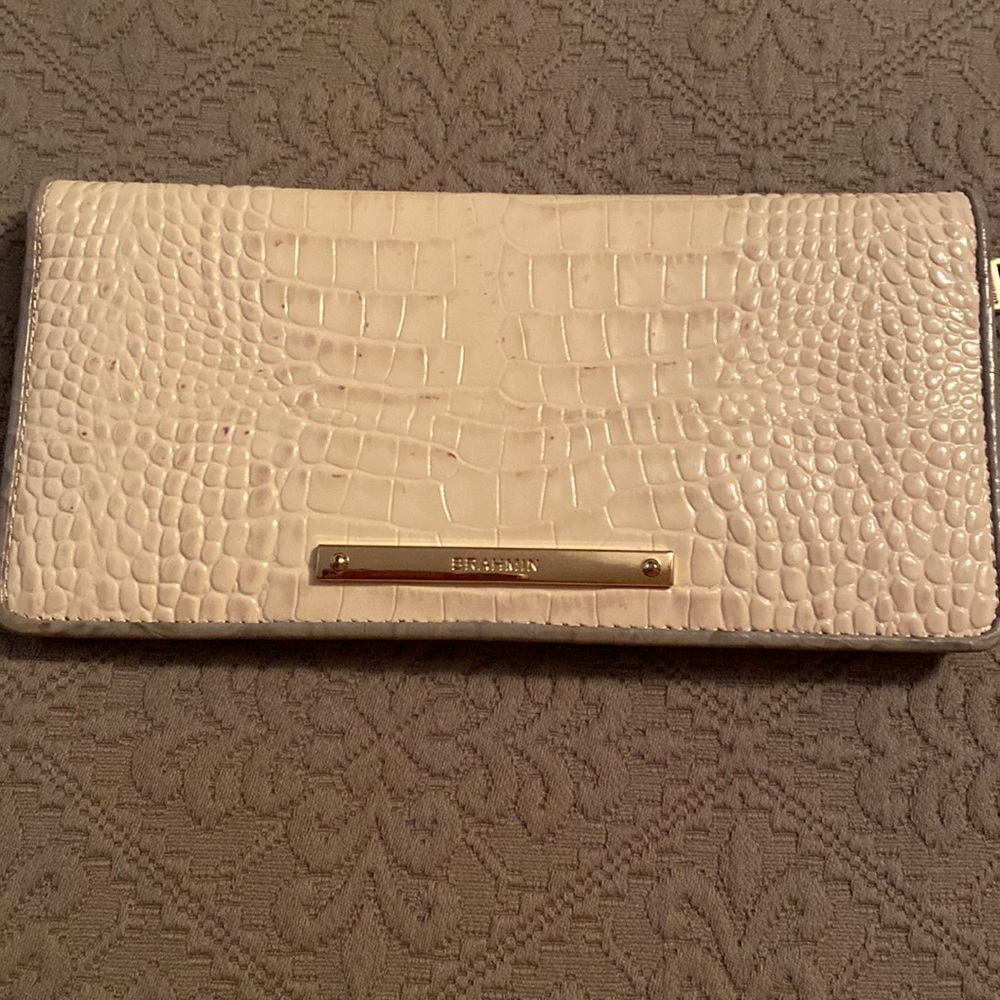 Brahmin Wallet